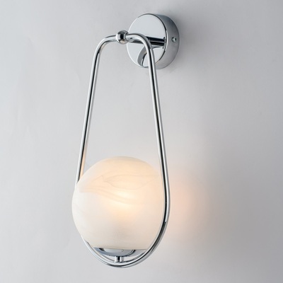 Applique moderna cromata goccia di luna vetro sferico alabastro - Design sofisticato a parete AFRODI
