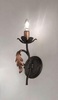 Applique ruggine e oro 1 luce all&rsquo;ins&ugrave; con ricciolo e foglia  45538