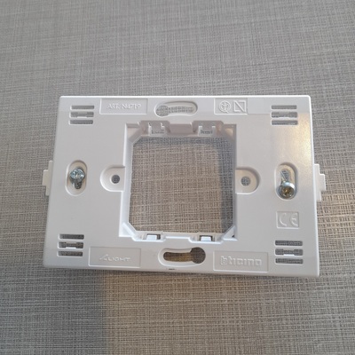 Supporto Bticino Light 2 posti centrali N4719 BTICINO