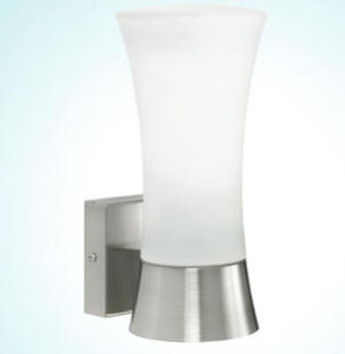 Lampada parete in metallo con diffusore in vetro bianco 88725 WALL STREET EGLO
