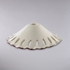 Dettaglio piatto ceramica traforato