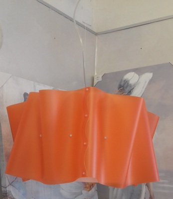 Lampadario arancio moderno 50cm effetto tessuto drappeggiato FOLIO/S/50/AR LINEA ZERO