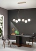 Ambientazione Lampadario lungo 120cm sferette bianco stelo design diritto oro satinato