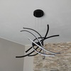 Particolare Lampadario nero a led moderno design a spirale led luce calda 3000K