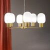Lampadario oro satinato imponente con bracci diritti e vetri soffiati bianchi  42939