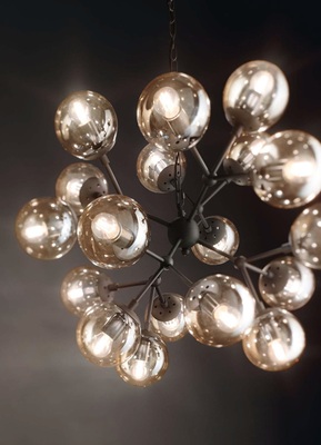 Lampadario moderno nero con catena e 18 sfere trasparenti ambrate KEPLER SP18 IDEAL LUX