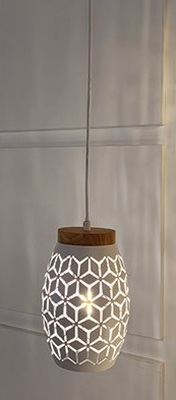 Lampadario piccolo a sospensione bianco con intagli e legno  41819