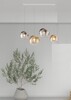 Foto ambientata Lampadario con fili e 4 sfere sfere in vetro sfalsate 3 misure