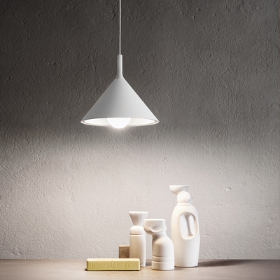 Piccolo lampadario metallo bianco triangolo scandinavian 30cm  44407