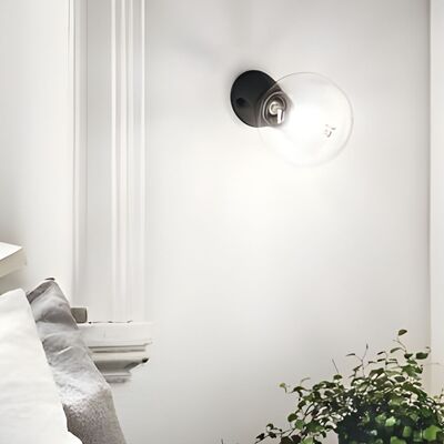Applique in ceramica geometria conica nera lampadina a vista inclinata verso il basso ceramica nera 