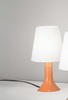 Lampada interamente in acrilico con base arancio elegante LUCI