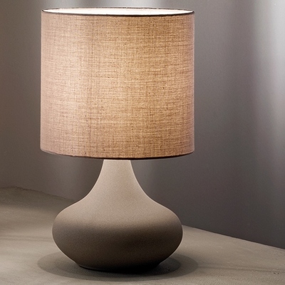 Lampada da tavolo moderna tortora base metallo alta 33cm diametro 20cm 6504TO PERENZ
