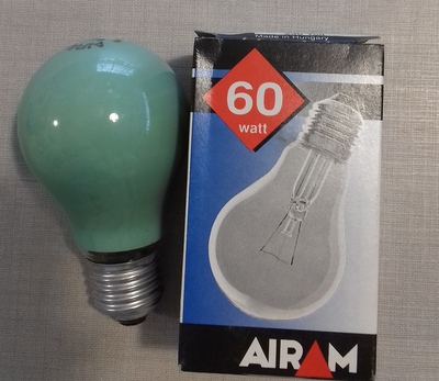 Lampadina verde 60W E27 G60G AIRAM