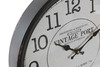 Particolare orologio bicicletta nero sprazzi ruggine