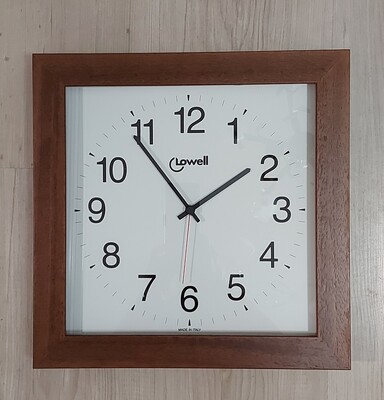 Orologio parete classico semplice legno noce quadrato 34cm 02841N LOWELL