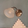 Applique oro ottone anticato braccetto classico vetro bianco E27 41721 LUCI CLASSICHE - foto 5