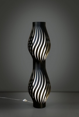 Piantana acrilico nera 123 cm moderna con luce E27 design clessidra  45578