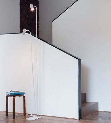 Piantana moderna faretti slim direzionabili accensione divisa nero 215cm GINGER PT2 BIANCO IDEAL LUX
