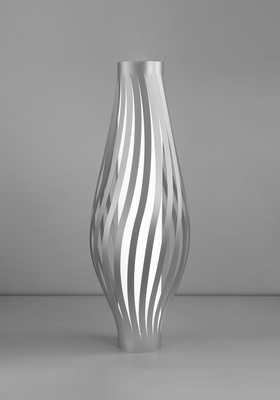 Piantana in acrilico Silver 123 cm con profilo verticale sinuoso  45591