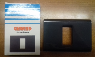 Placca 1 modulo grigio fumo 22004 GEWISS