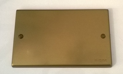 Placca BTICINO cieca bronzo Magic con viti 503/0/BR BTICINO