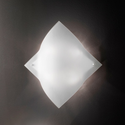 Particolare plafoniera applique design manta grande vetro satinato 4 luci E27 6024 PERENZ