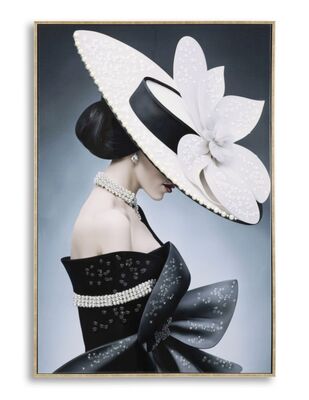 Quadro volto di donna celato da grande cappello elegante toni neri 62x92  43154