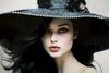 Immagine aggiuntiva di Quadro donna lady noir misteriosa 62x92  43150