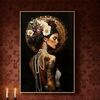 Quadro viso di donna con grandi fiori nei capelli 62x92  44354