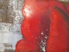 Dettaglio di Quadro fiore pennellature rosse e scritte in rilievo