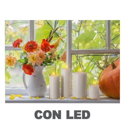 Quadro stampa davanzale finestra fiori e candele 30x40 43536 COLORI E LUCI