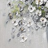 Ulteriore dettaglio di Quadro mazzo di fiori bianchi con foglie verdi in vaso sfumature grigie 60x90