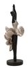 Particolare di Statuetta ballerina quinta posizione tavolo soprammobile madia 17x14x43  41755