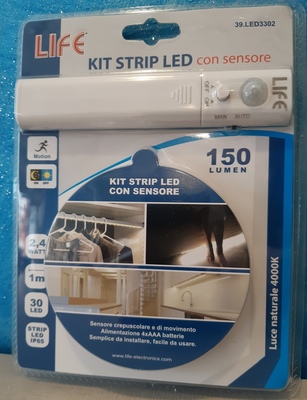 Striscia led a batteria con interrutore e sensore di movimento 30sec 4000k IP65 39253 LUCI E COLORI